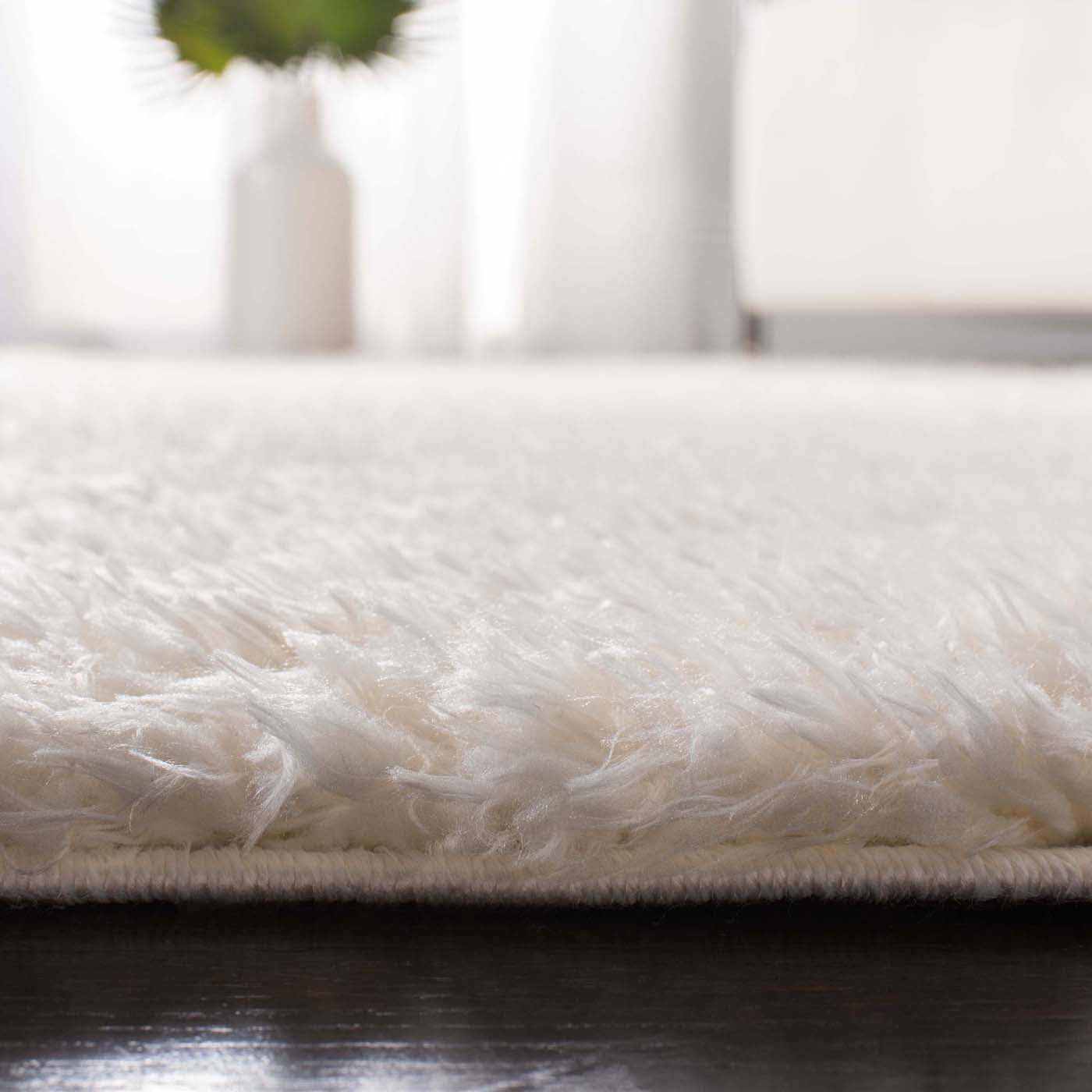 Safavieh Madrid Shag 256 Rug, MDG256 - Ivory