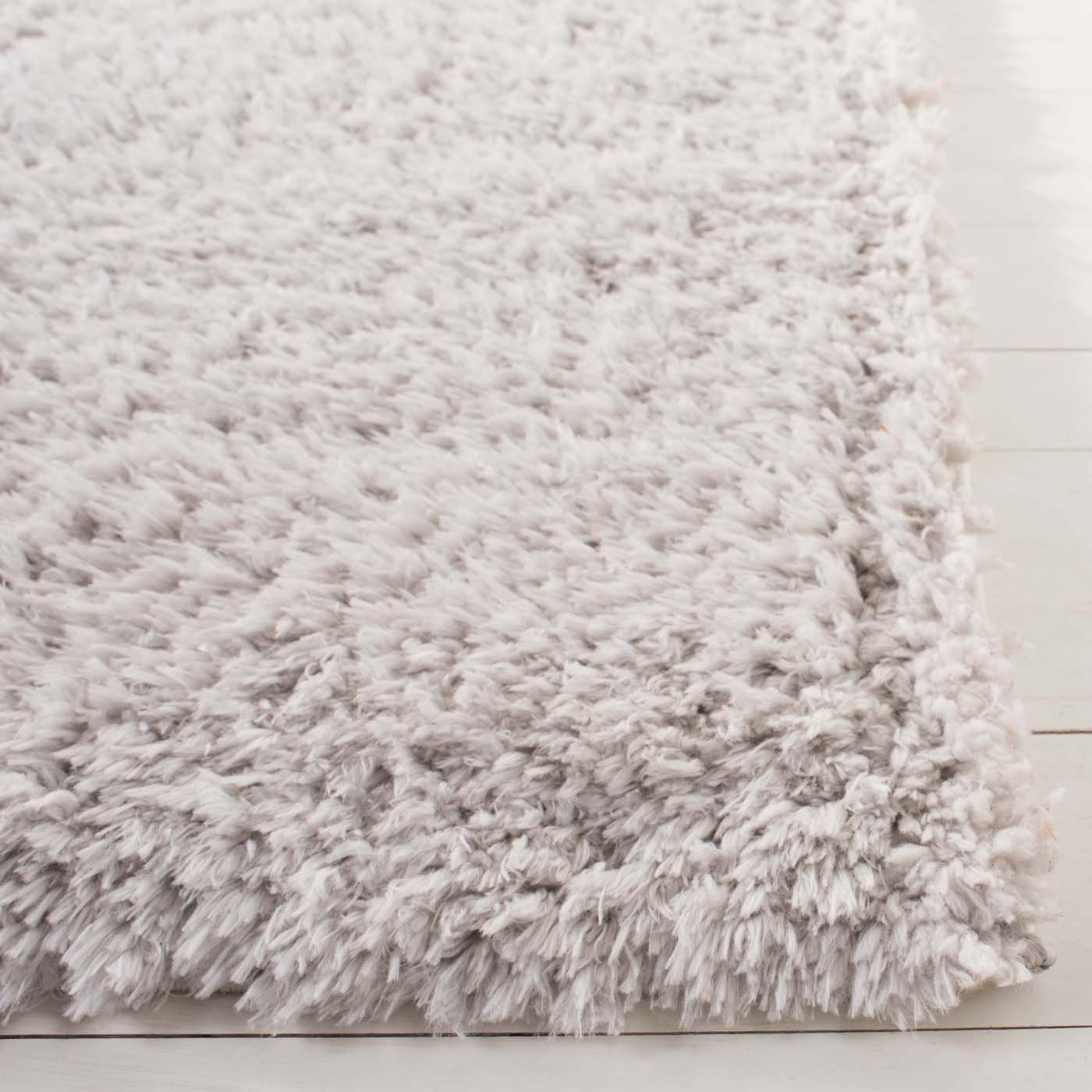 Safavieh Madrid Shag 256 Rug, MDG256 - Silver