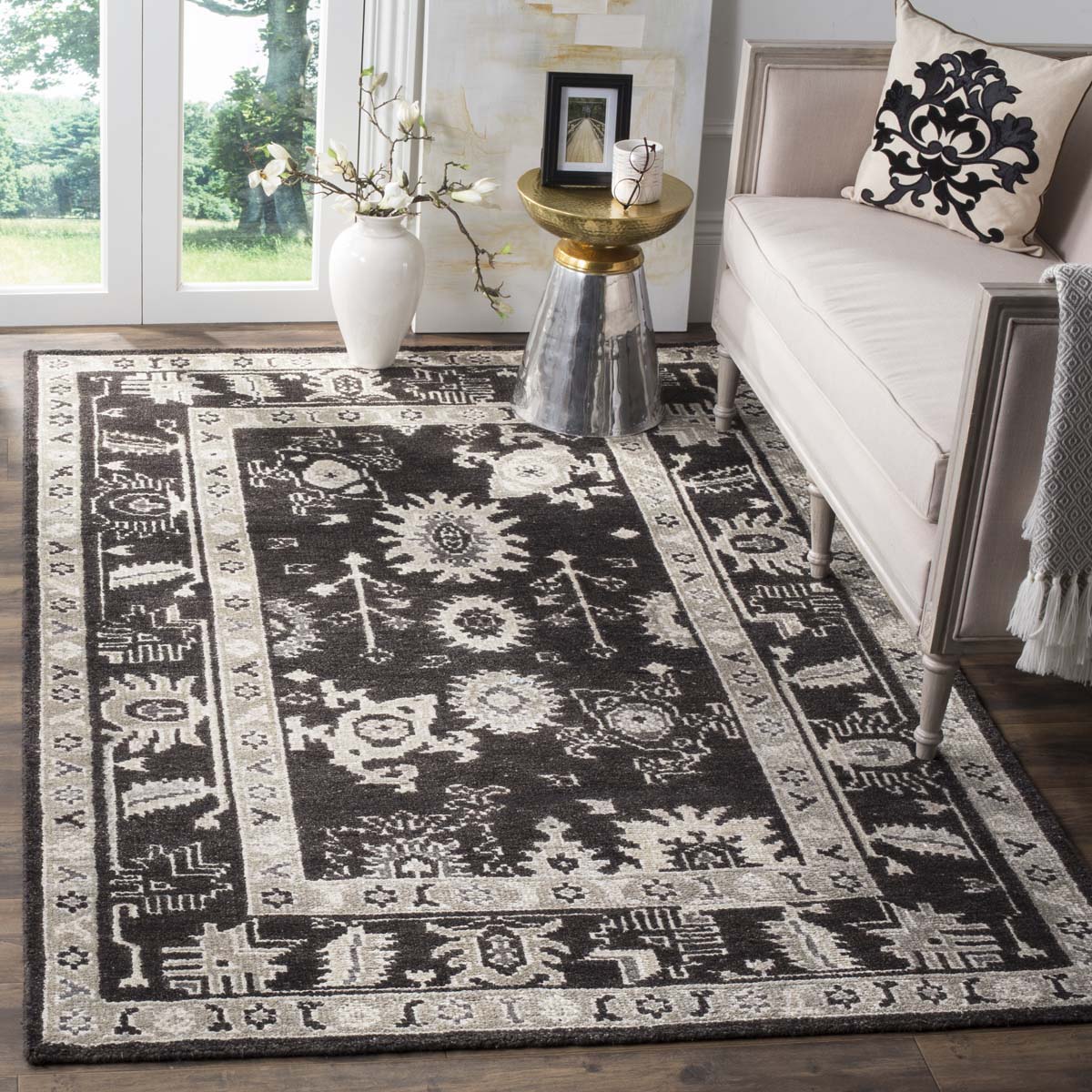 Safavieh Maharaja 254 Rug, MHJ254 - Charcoal / Charcoal