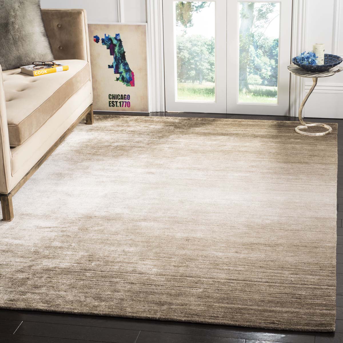 Safavieh Mirage 531 Rug, MIR531 - Champagne