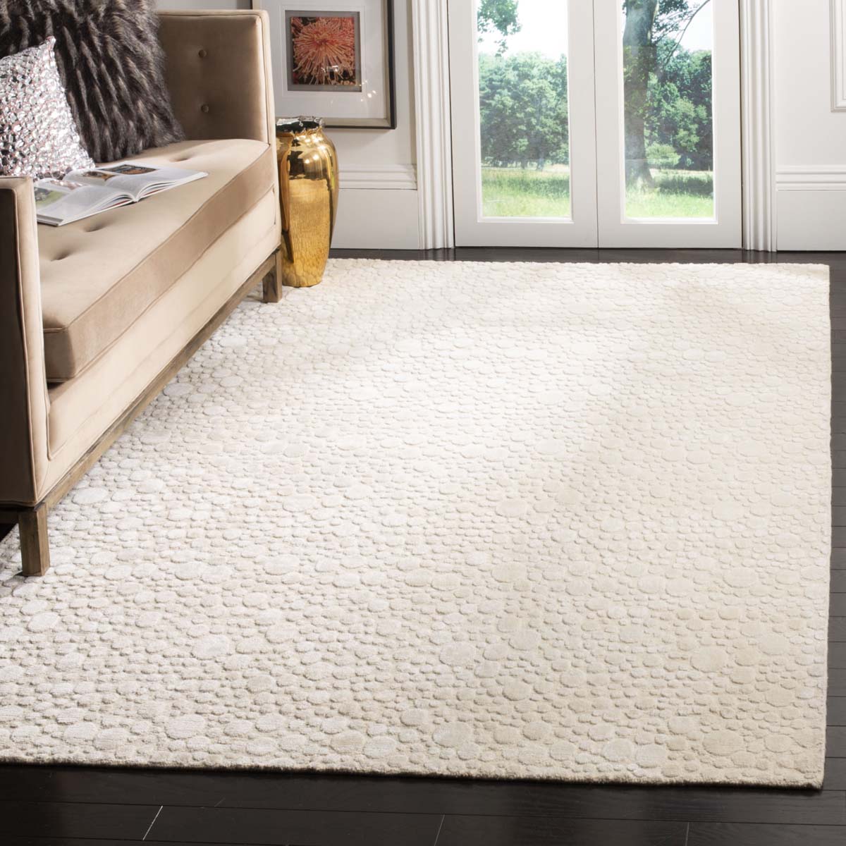 Safavieh Mirage 680 Rug, MIR680 - Creme / Creme