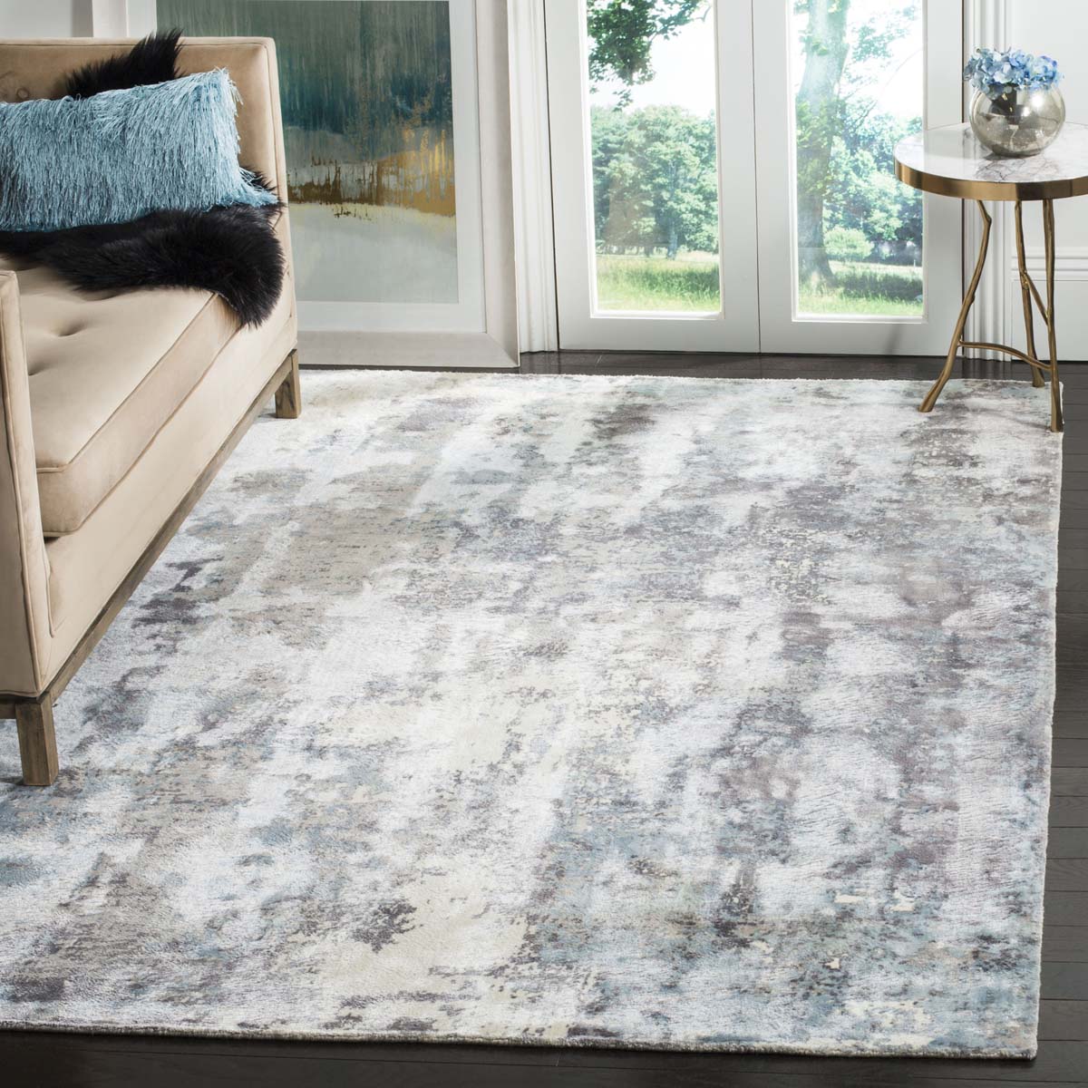 Safavieh Mirage 724 Rug, MIR724 - Ivory / Blue