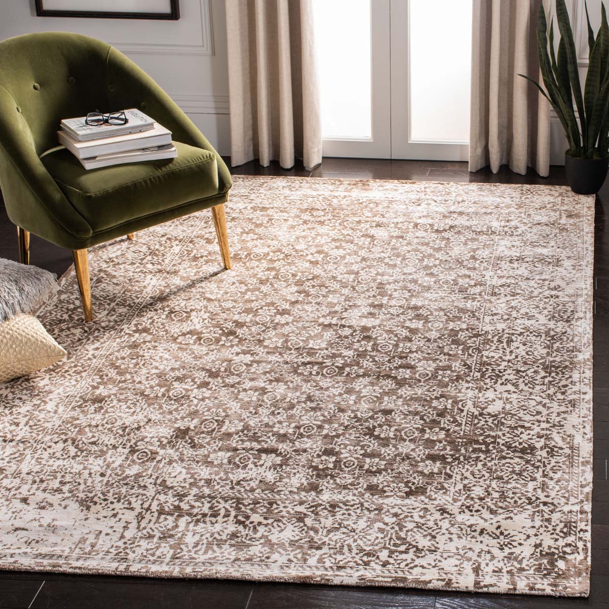 Safavieh Mirage 755 Rug, MIR755 - Ivory / Light Brown