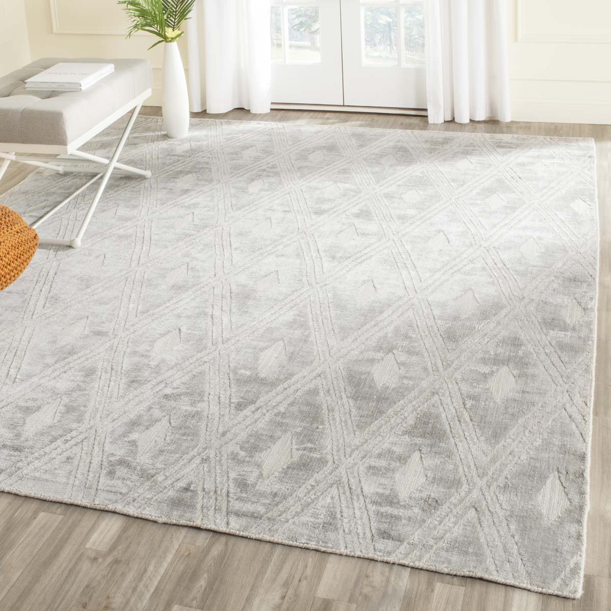 Safavieh Mirage 851 Rug, MIR851 - Silver