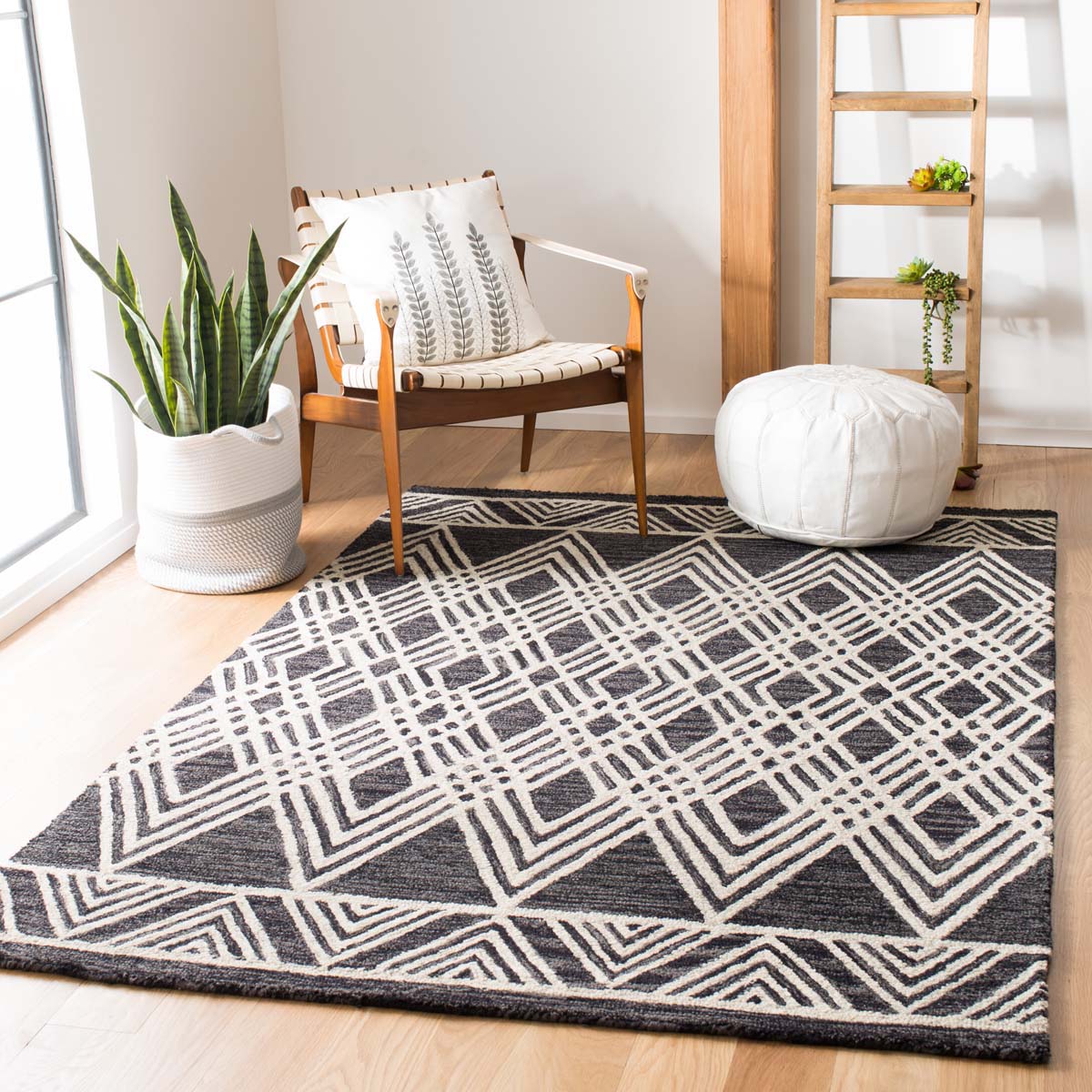 Safavieh Micro-Loop 155 Rug, MLP155 - Charcoal / Ivory