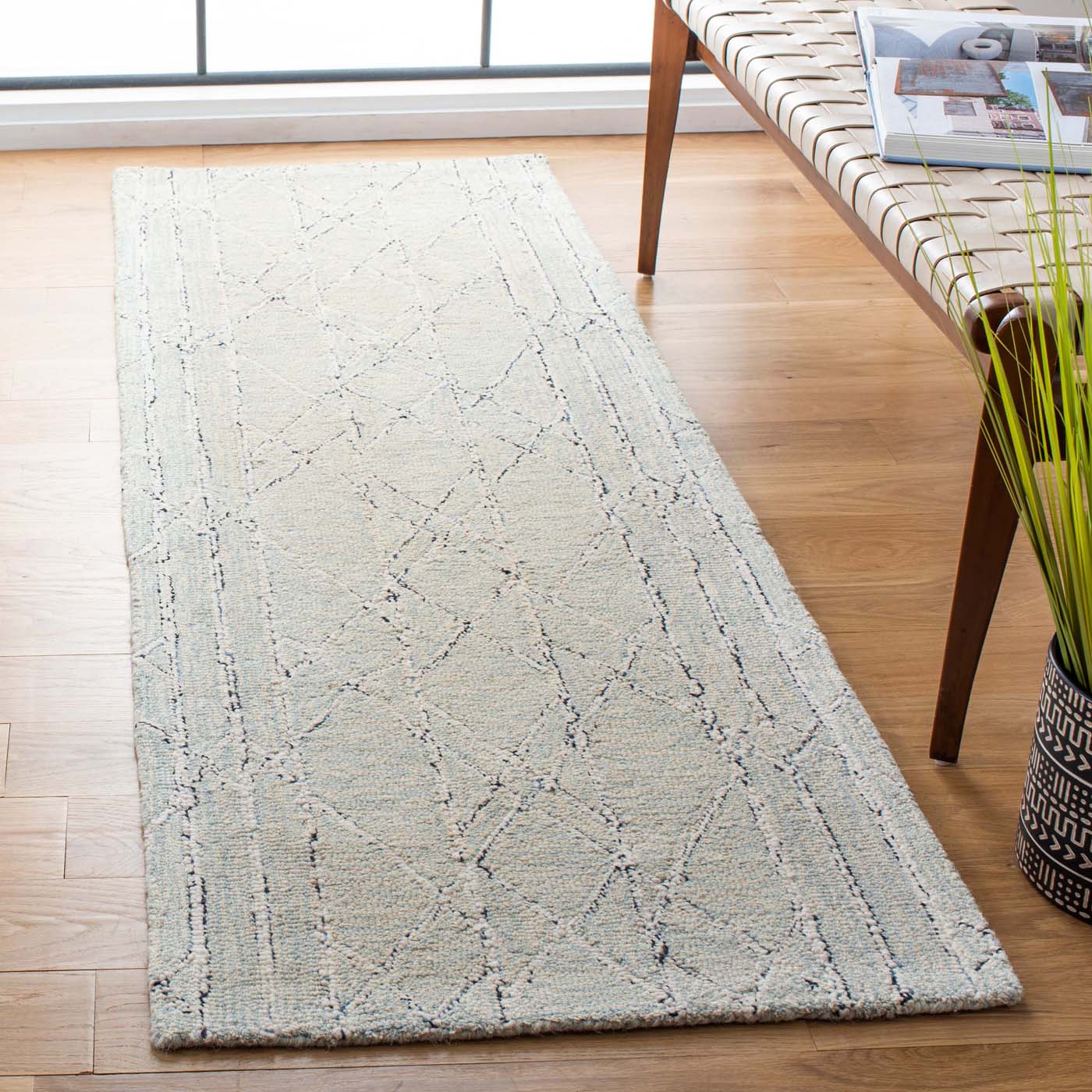 Safavieh Micro-Loop 172 Rug, MLP172 - Ivory / Light Blue