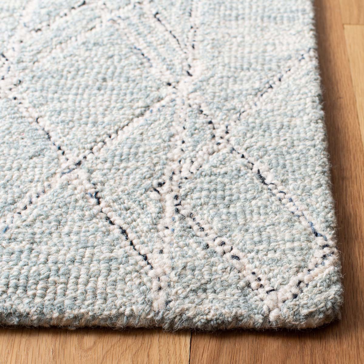 Safavieh Micro-Loop 172 Rug, MLP172 - Ivory / Light Blue