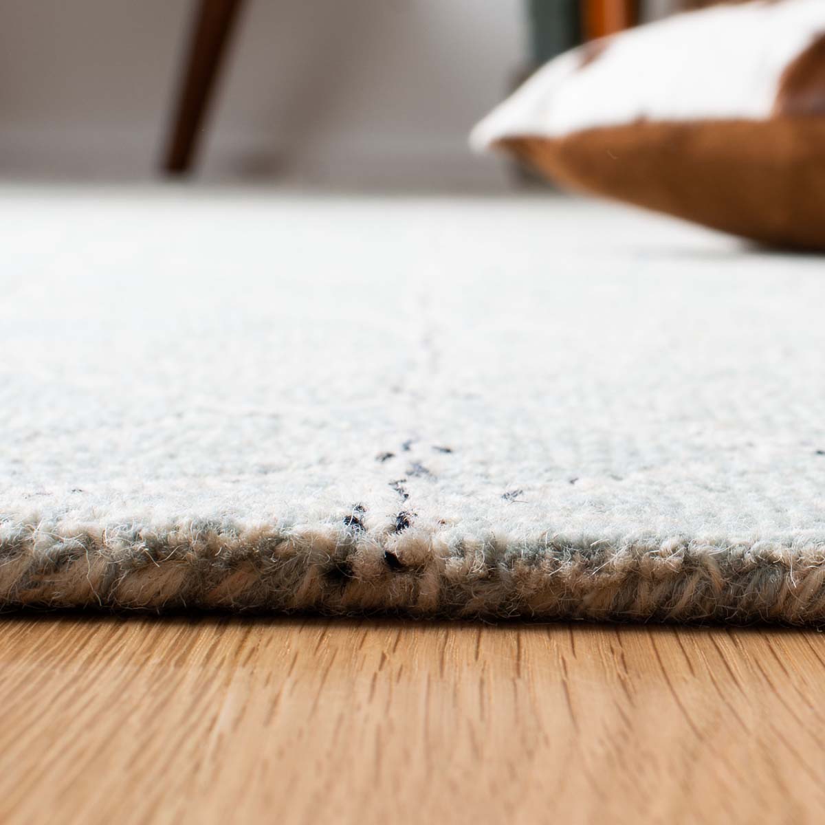 Safavieh Micro-Loop 172 Rug, MLP172 - Ivory / Light Blue