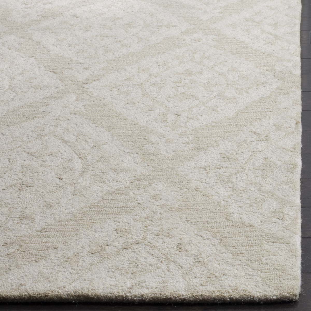 Safavieh Micro-Loop 210 Rug, MLP210 - Beige