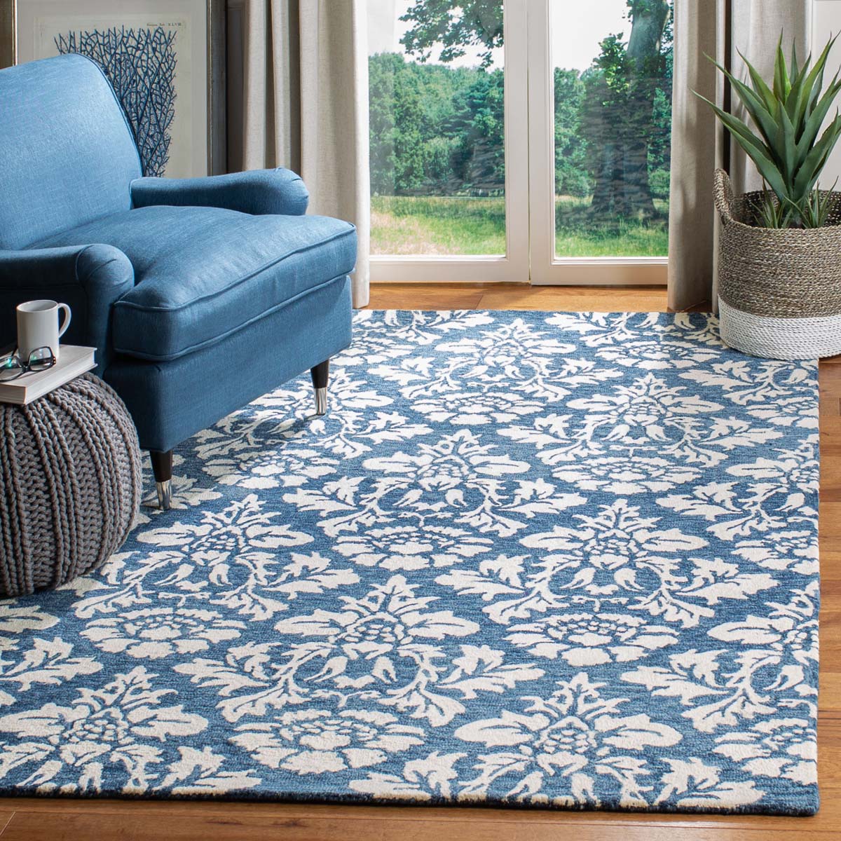 Safavieh Micro-Loop 221 Rug, MLP221 - Blue / Ivory