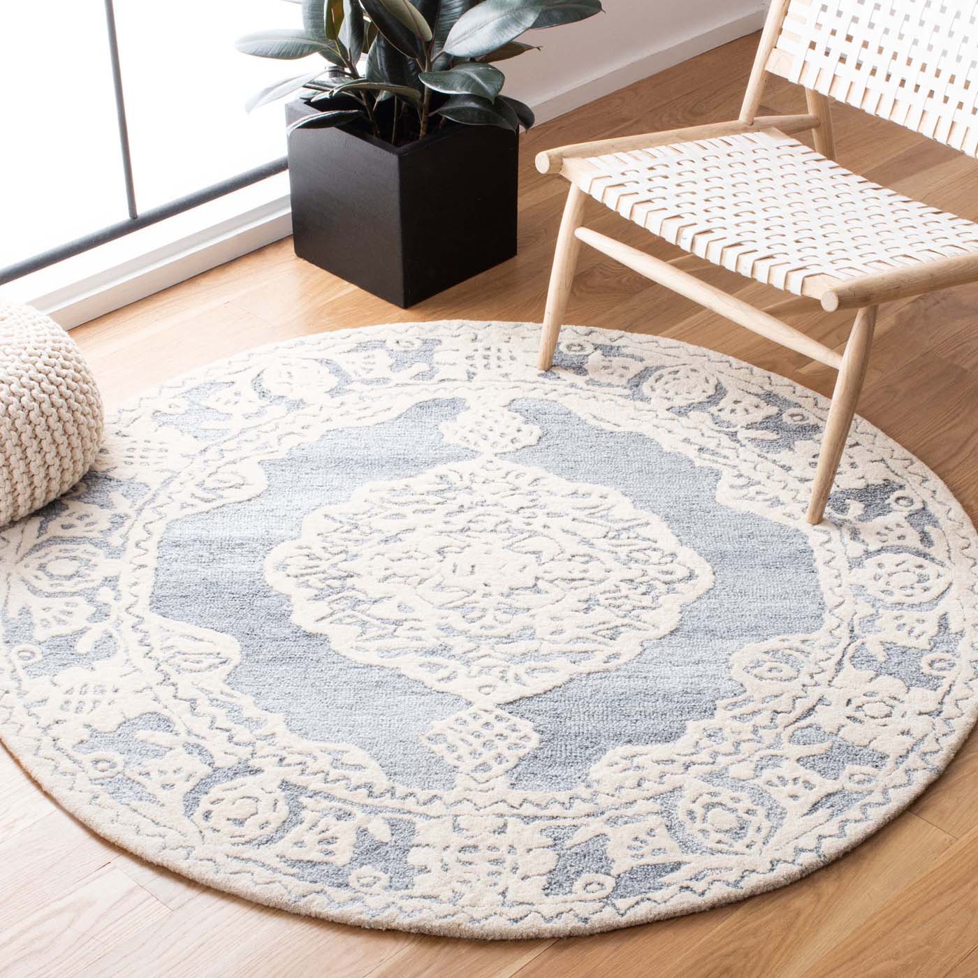 Safavieh Micro-Loop 275 Rug, MLP275 - Light Blue / Ivory