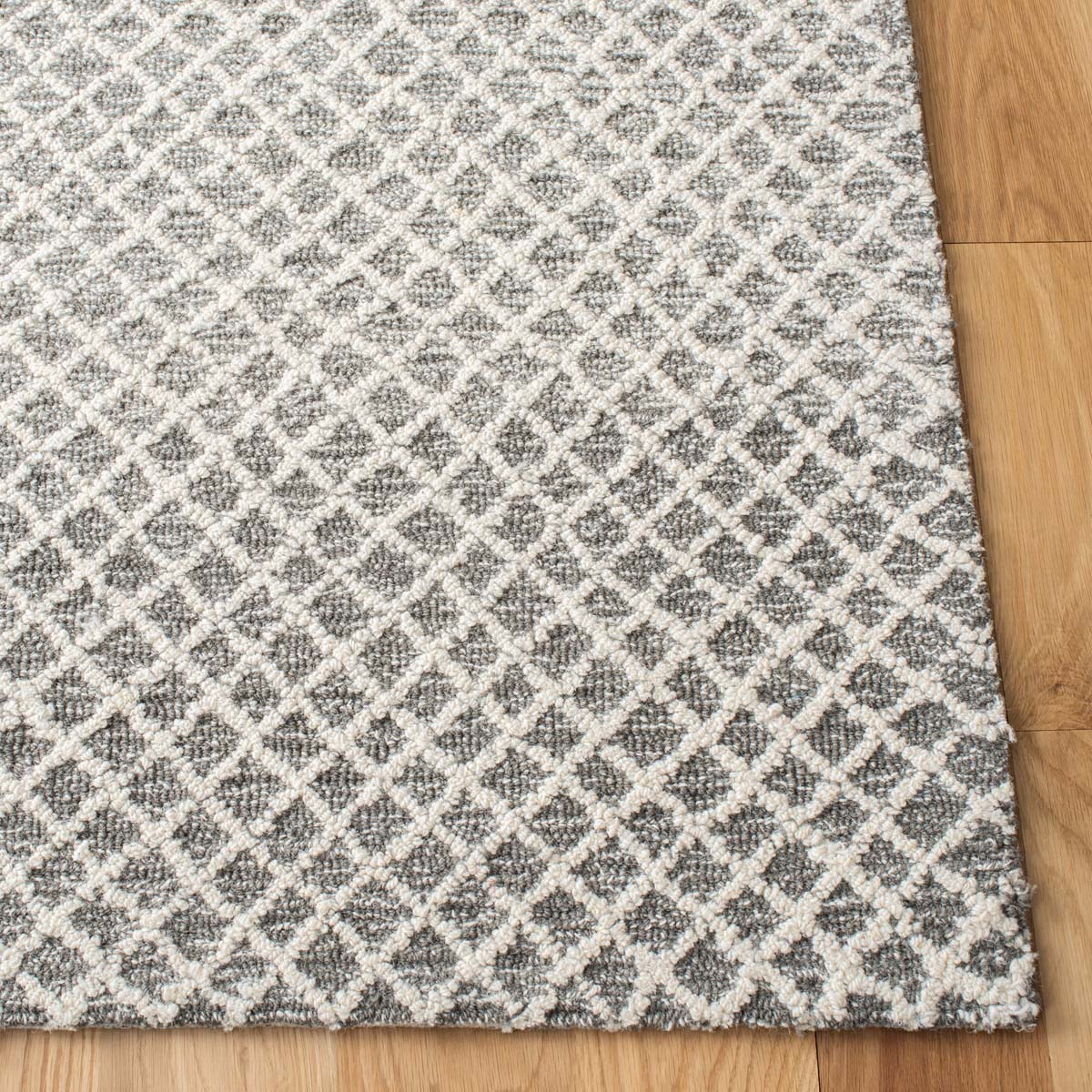 Safavieh Micro-Loop 353 Rug, MLP353 - Grey / Ivory