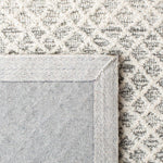 Safavieh Micro-Loop 353 Rug, MLP353 - Grey / Ivory