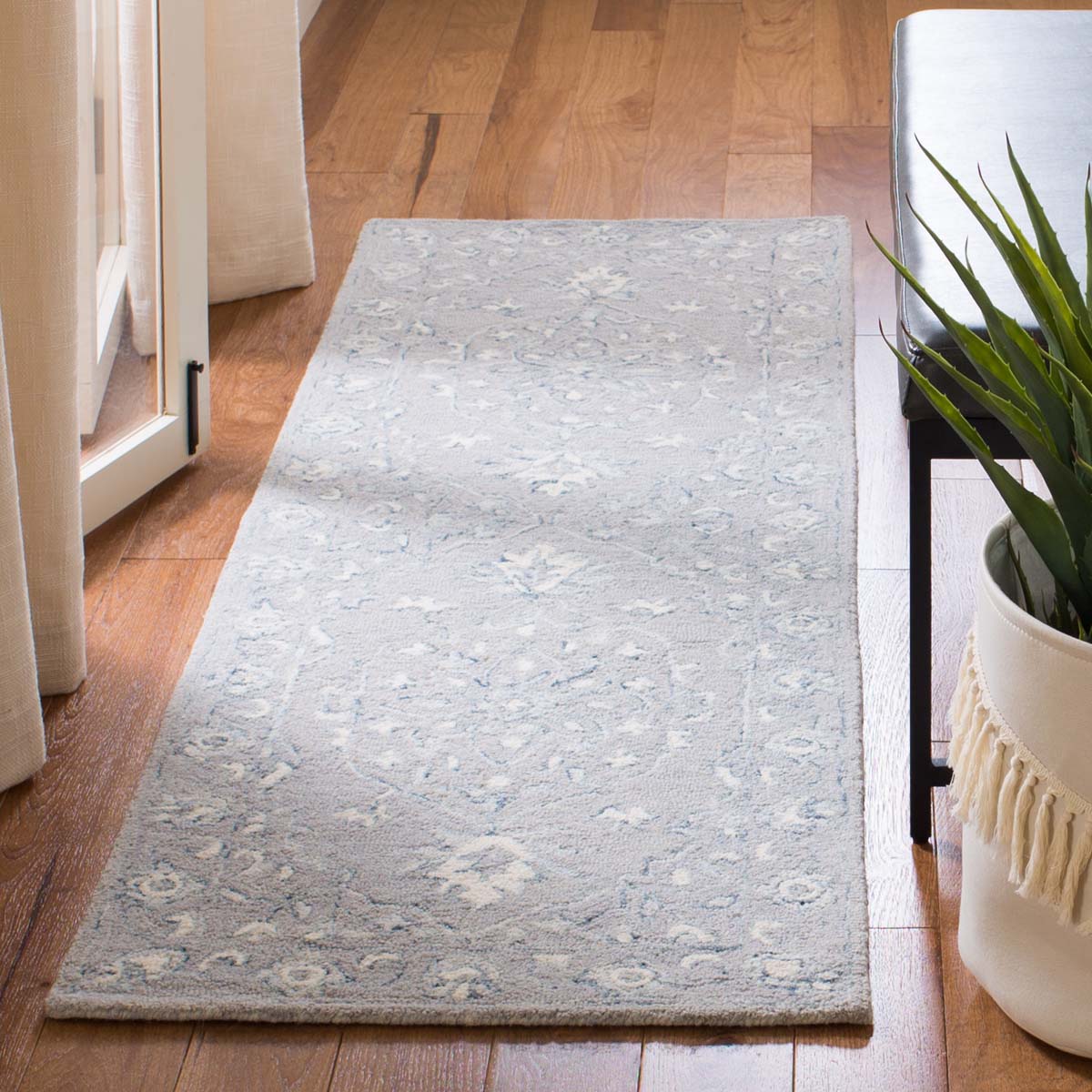 Safavieh Micro-Loop 504 Rug, MLP504 - Light Grey / Ivory