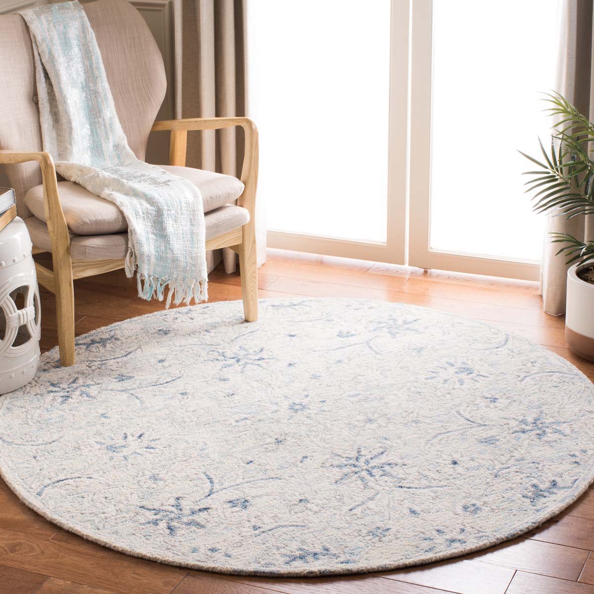 Safavieh Micro-Loop 506 Rug, MLP506 - Light Blue / Ivory