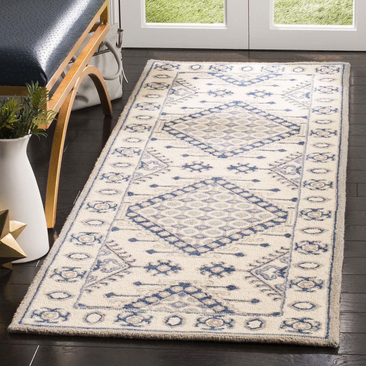 Safavieh Micro-Loop 511 Rug, MLP511 - Ivory / Blue