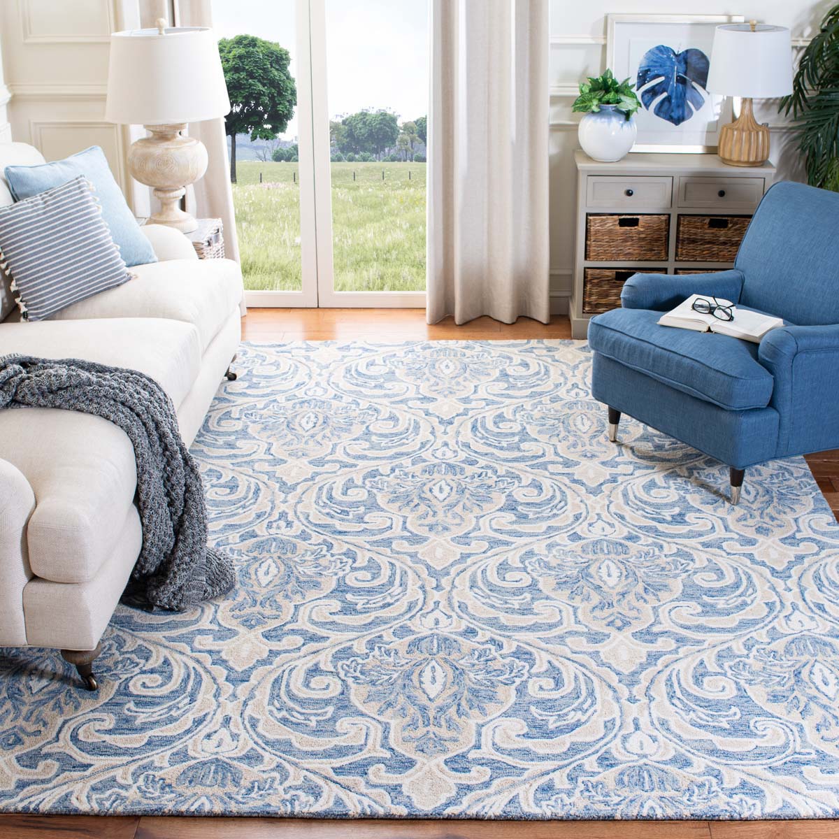 Safavieh Micro-Loop 532 Rug, MLP532 - Blue / Ivory