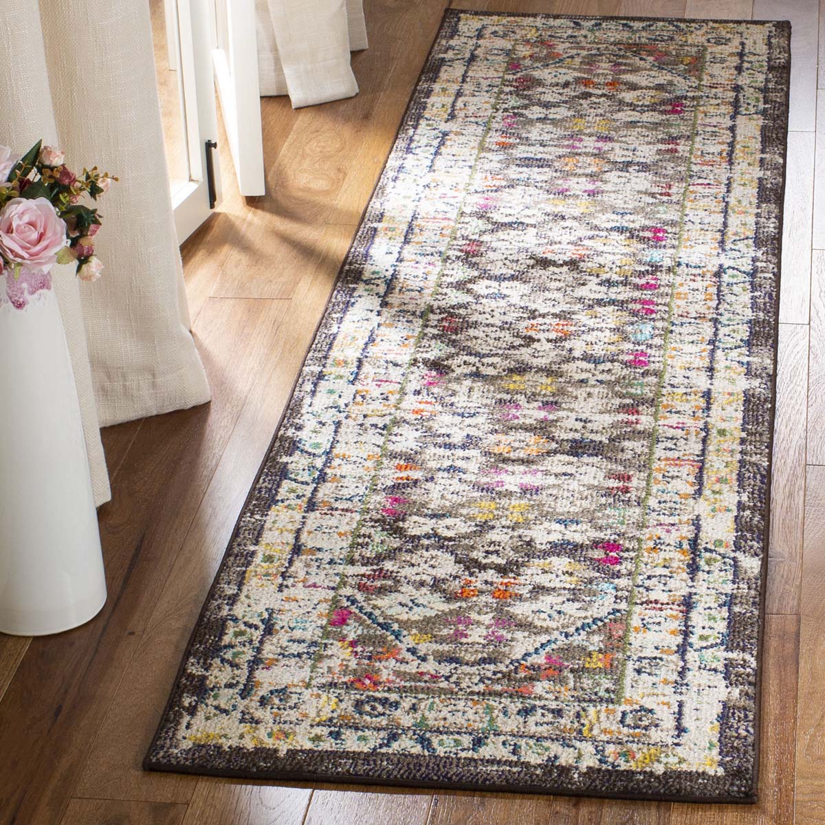 Safavieh Monaco 255 Rug, MNC255 - Brown / Grey