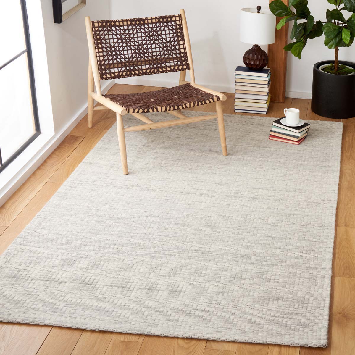 Safavieh Marbella 311 Rug, MRB311 - Light Grey