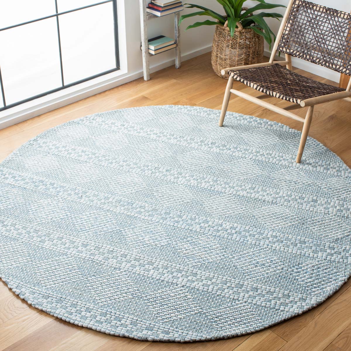 Safavieh Marbella 552 Rug, MRB552 - Blue