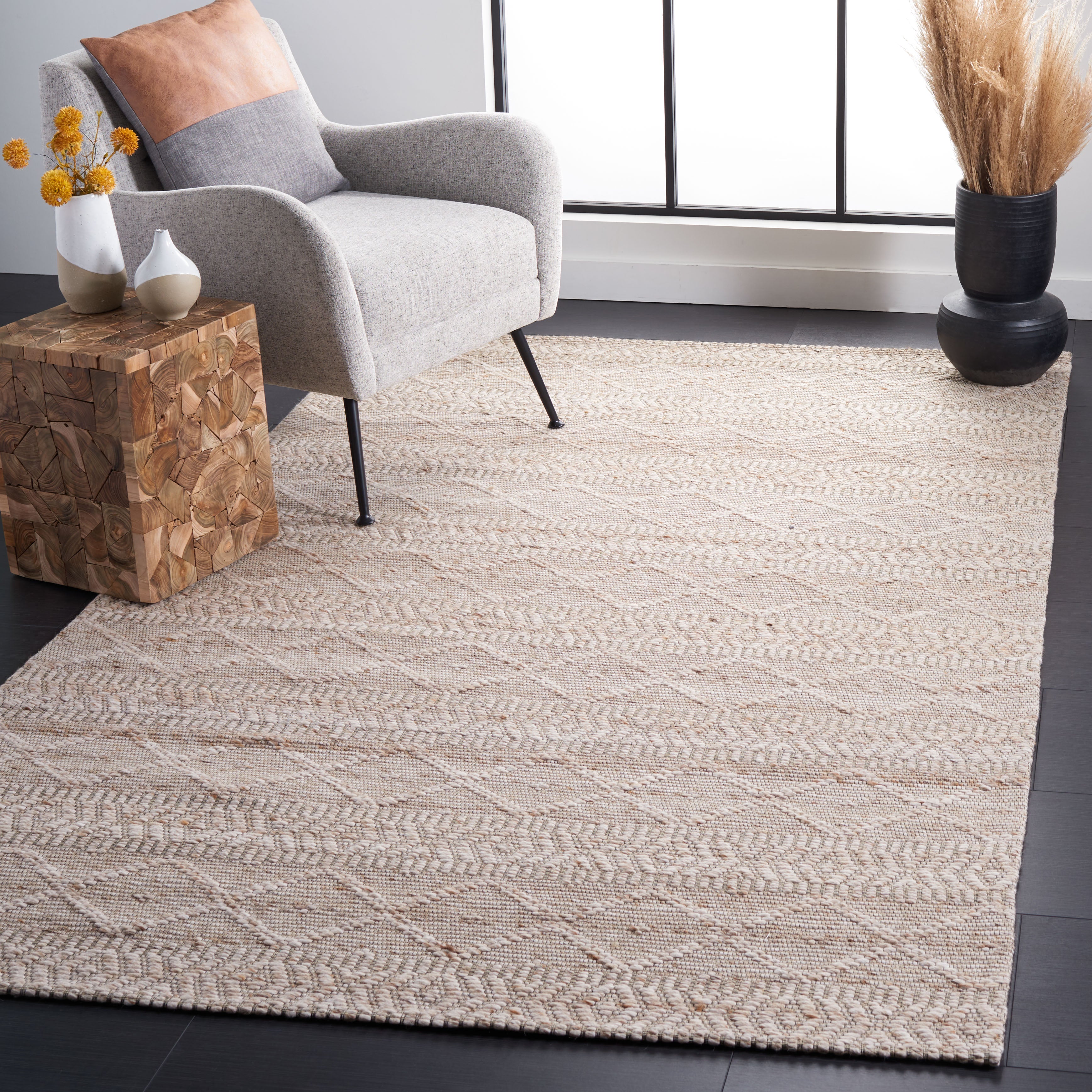 Safavieh Marbella 751 Rug, MRB751 - Natural / Beige