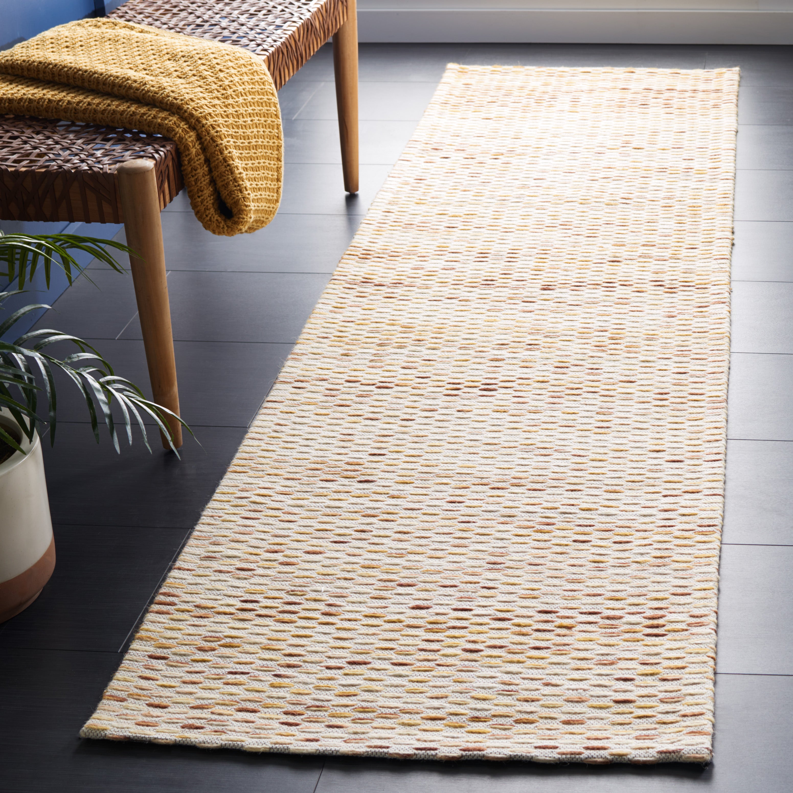 Safavieh Marbella 904 Rug, MRB904 - Yellow / Ivory