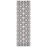 Safavieh Marbella 951 Rug, MRB951 - Ivory / Black