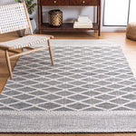 Safavieh Marbella 952 Rug, MRB952 - Ivory / Black