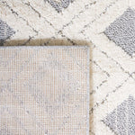 Martha Stewart 0728 Rug, MSR0728 - White / Light Grey