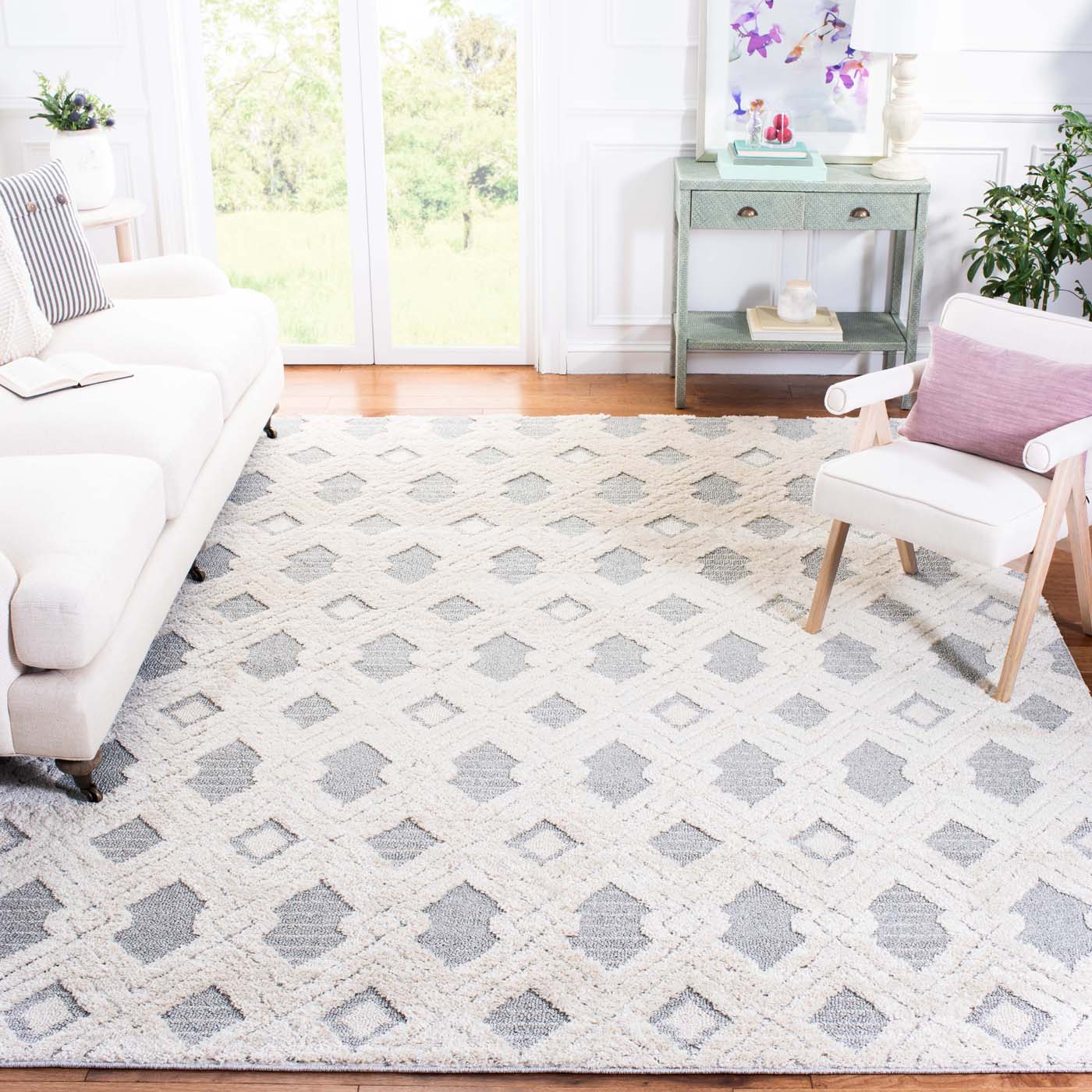 Martha Stewart 0728 Rug, MSR0728 - White / Light Grey