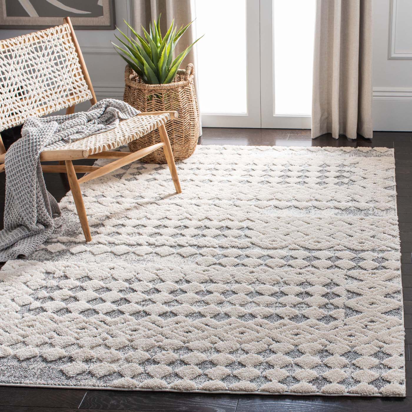 Martha Stewart 0737 Rug, MSR0737 - White / Light Grey