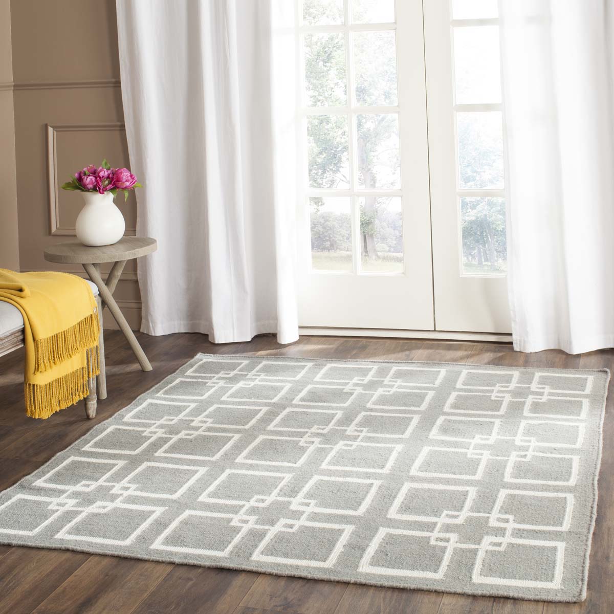 Martha Stewart 1151 Rug, MSR1151 - Cement Gray