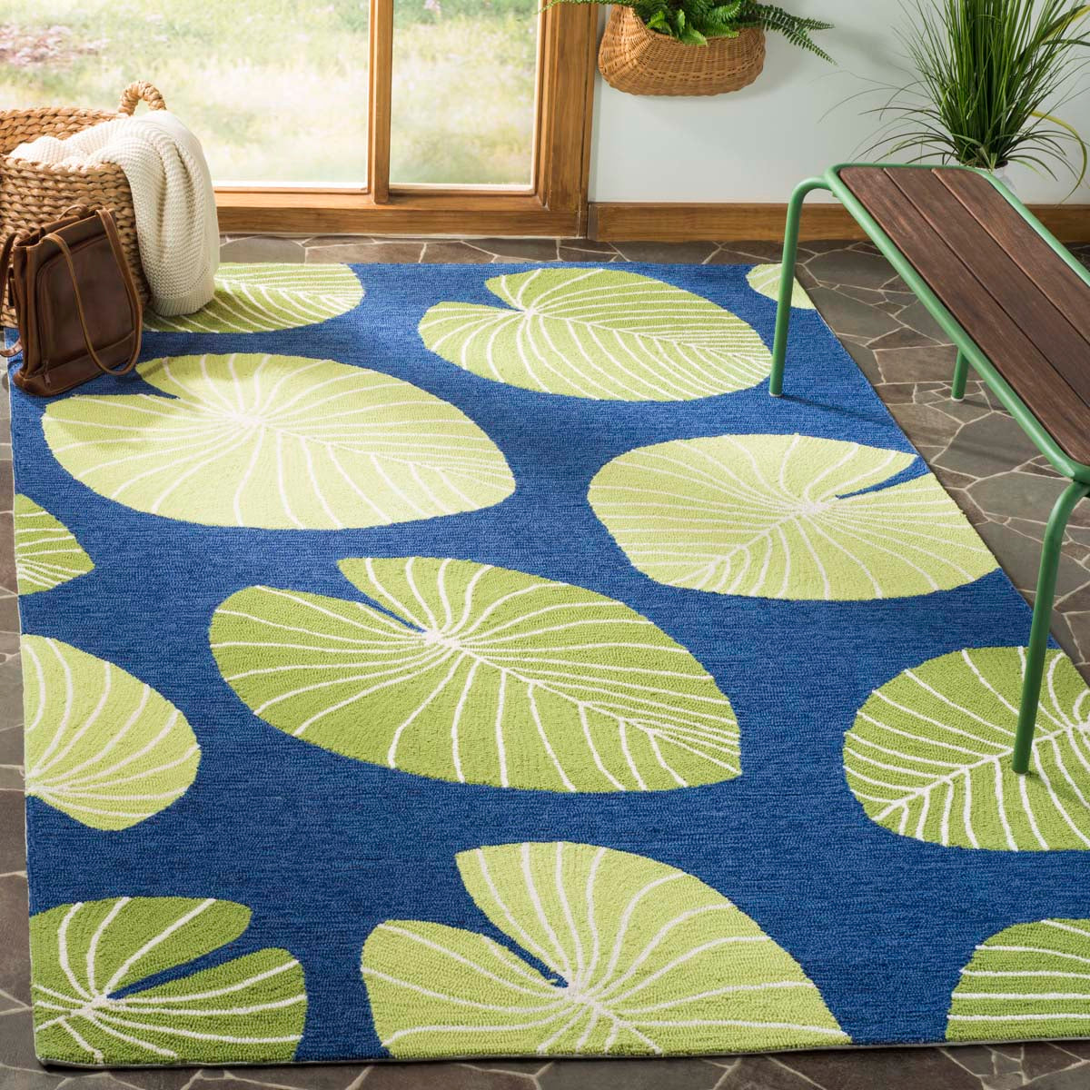 Martha Stewart 2212 Rug, MSR2212 - Azurite