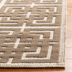 Martha Stewart 2558 Rug, MSR2558 - Ivory / Brown