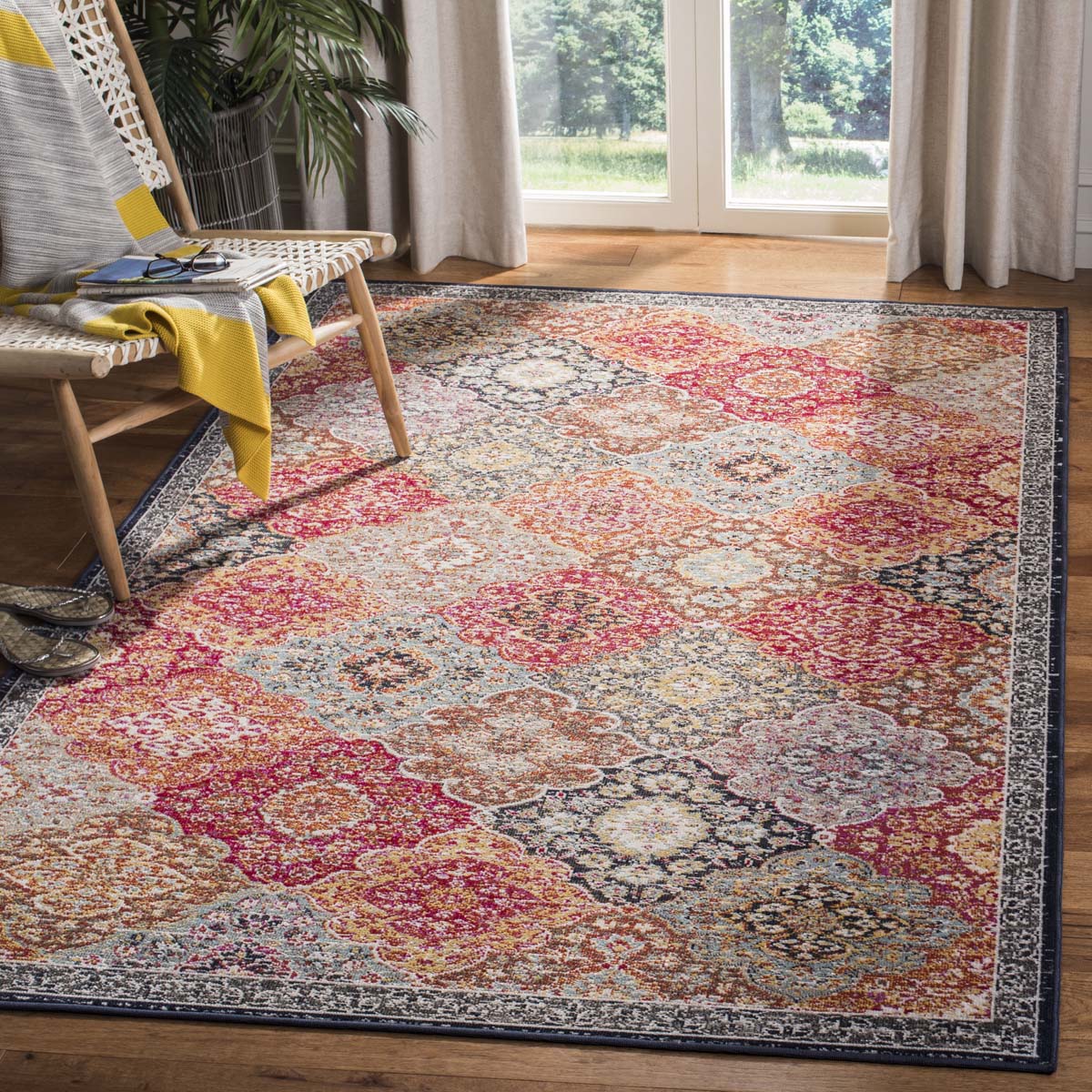 Safavieh Montage 281 Rug, MTG281 - Red / Aqua