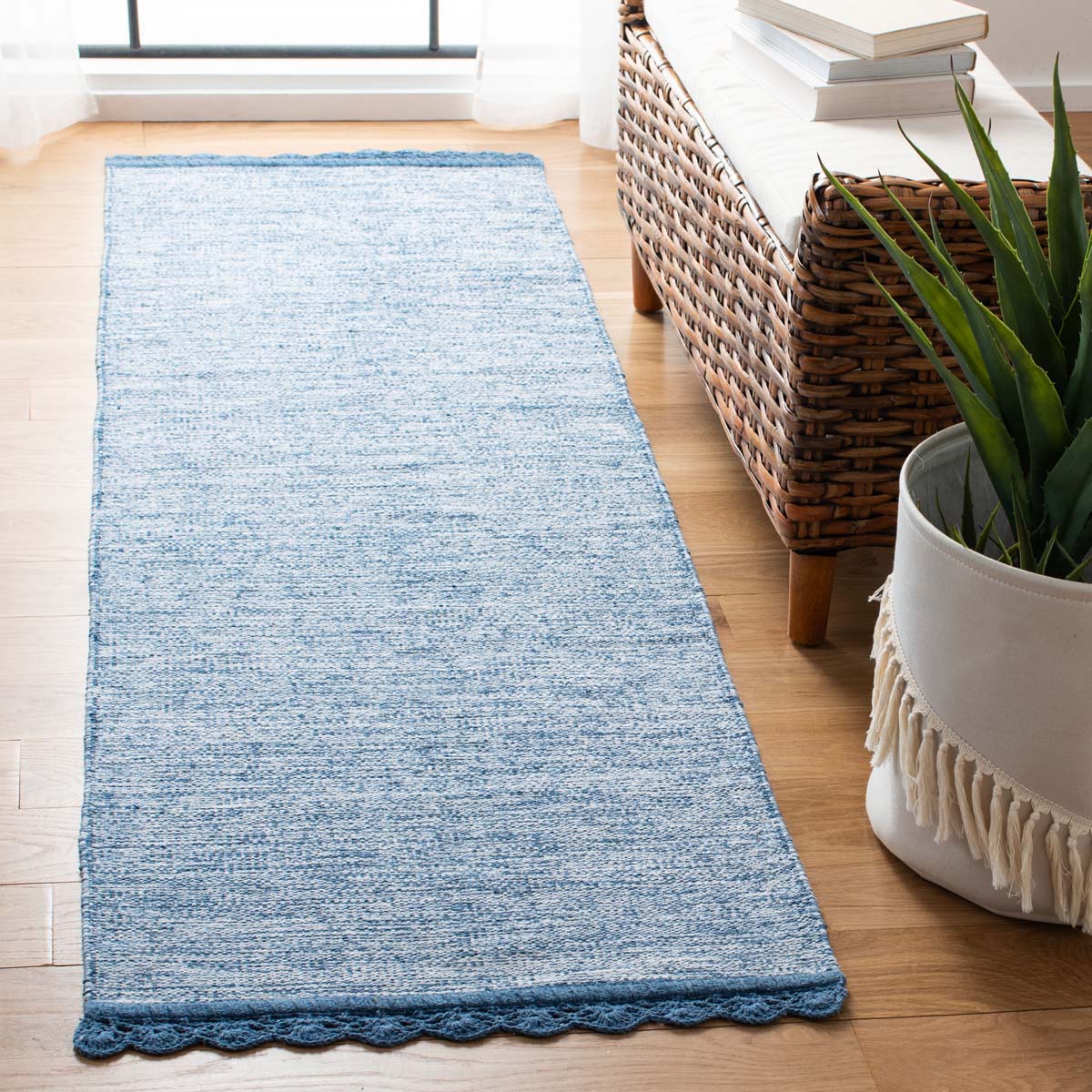 Safavieh Montauk 615 Rug, MTK615 - Blue