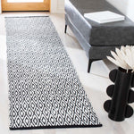 Safavieh Montauk 621 Rug, MTK621 - Ivory / Black