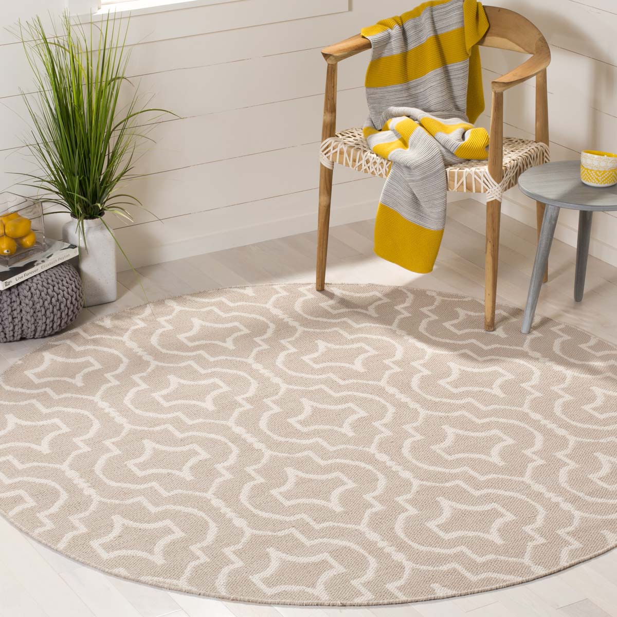 Safavieh Montauk 722 Rug, MTK722 - Grey / Ivory