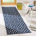 Safavieh Montauk 722 Rug, MTK722 - Navy / Ivory