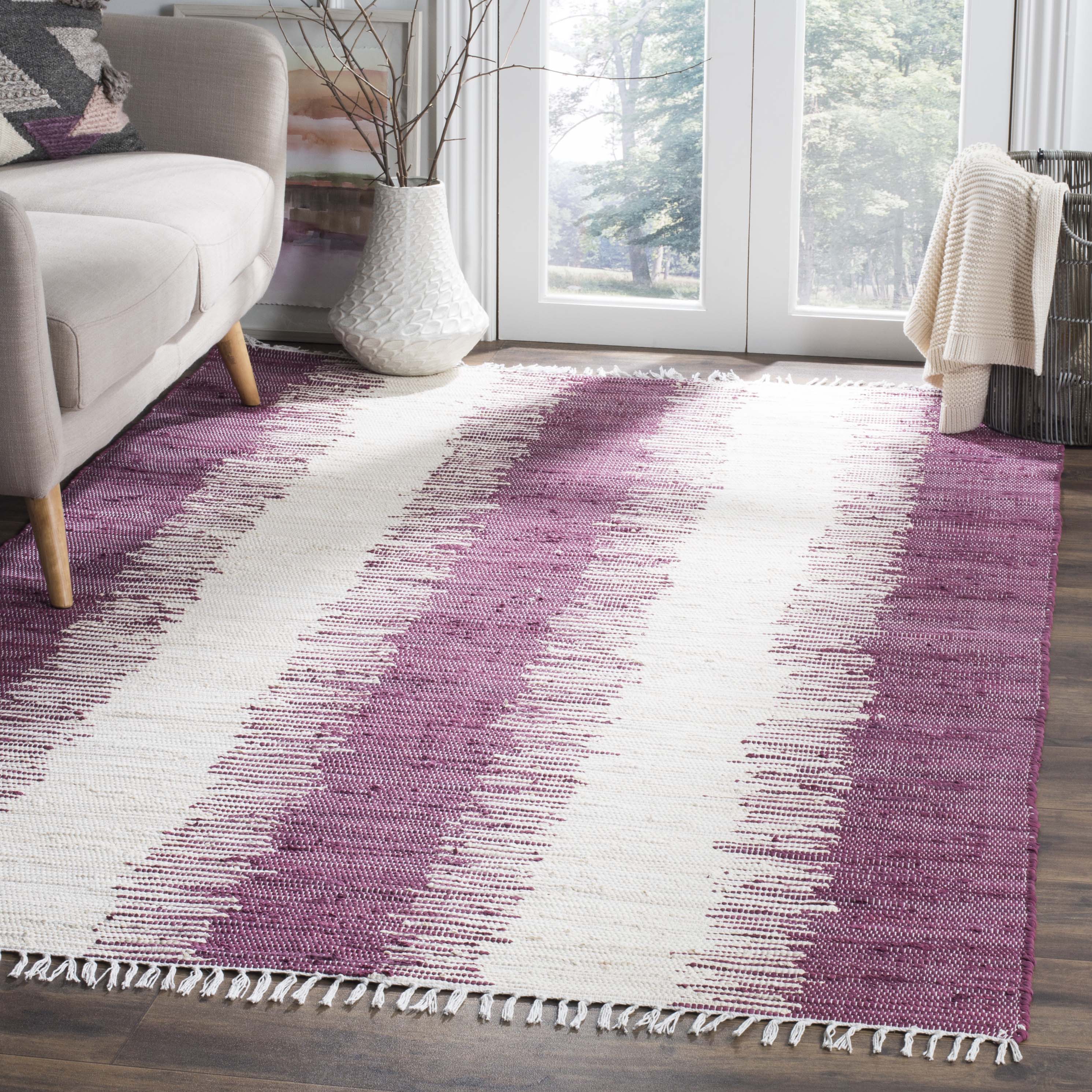 Safavieh Montauk 751 Rug, MTK751 - Purple