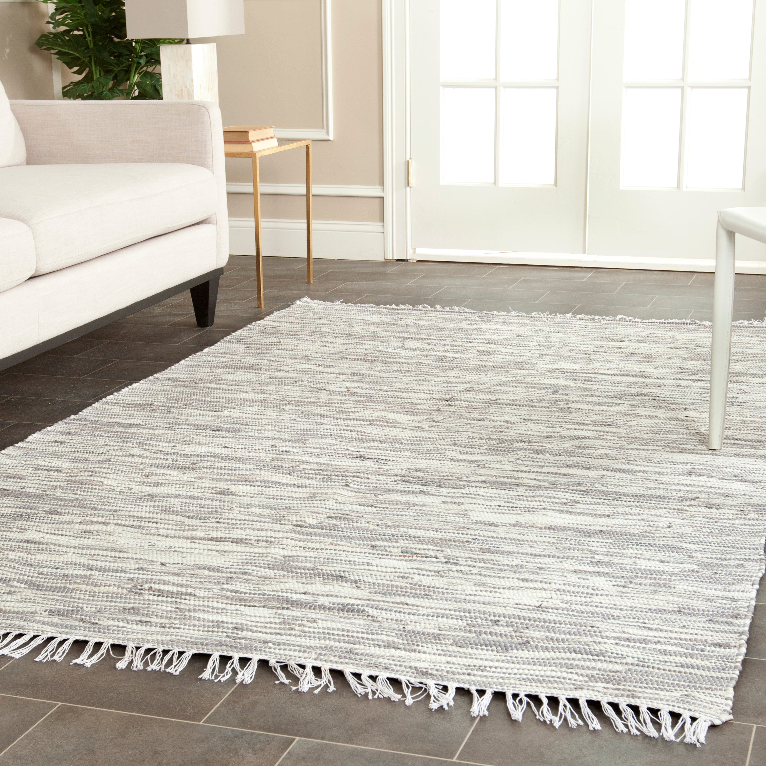 Safavieh Montauk 753 Rug, MTK753 - Silver