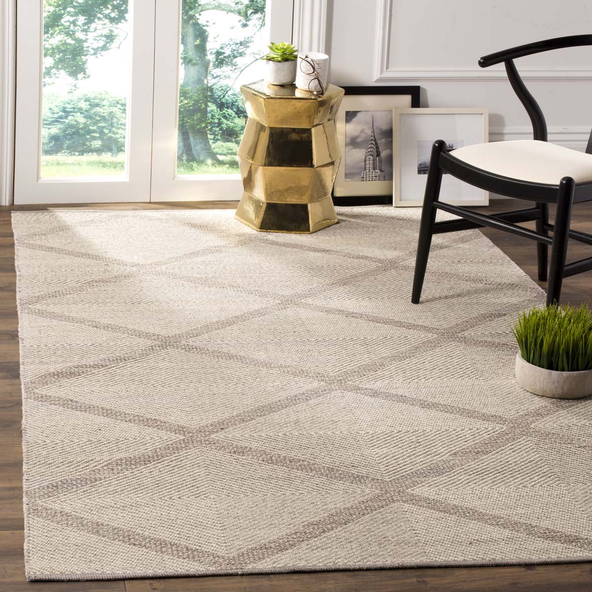 Safavieh Montauk 821 Rug, MTK821 - Grey