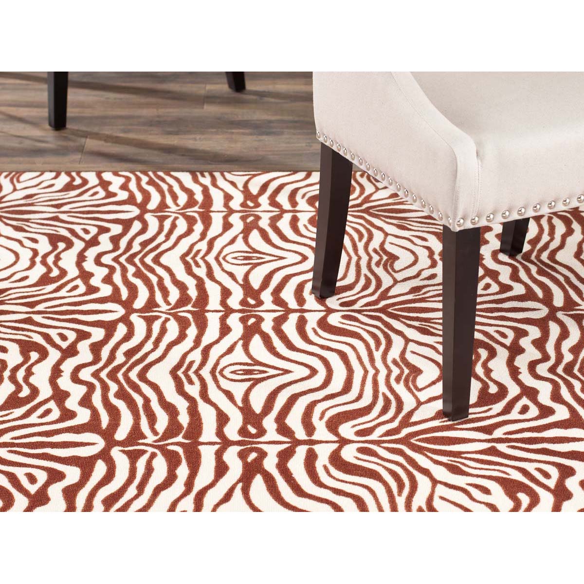 Safavieh Metropolis 527 Rug, MTP527 - Creme / Brown