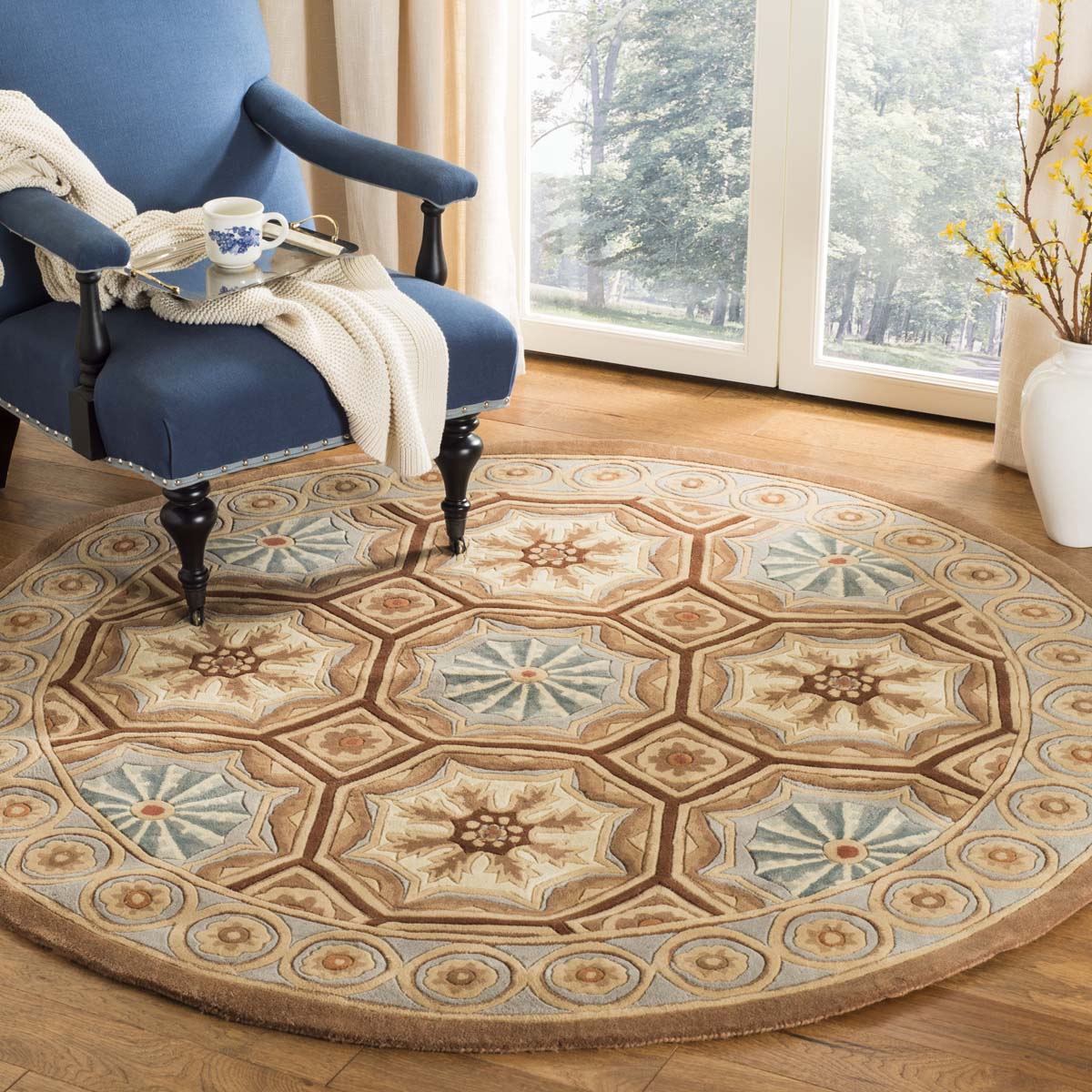 Safavieh Naples 13A Rug, NA513A - Ivory / Brown