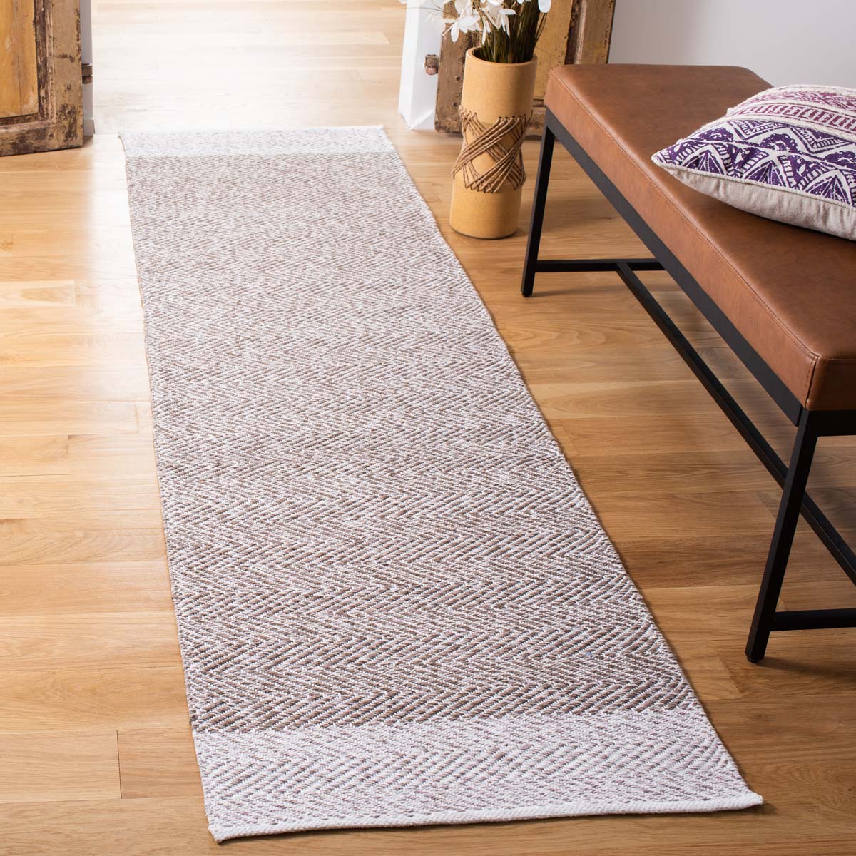 Safavieh Nantucket 148 Rug, NAN148 - Ivory / Taupe