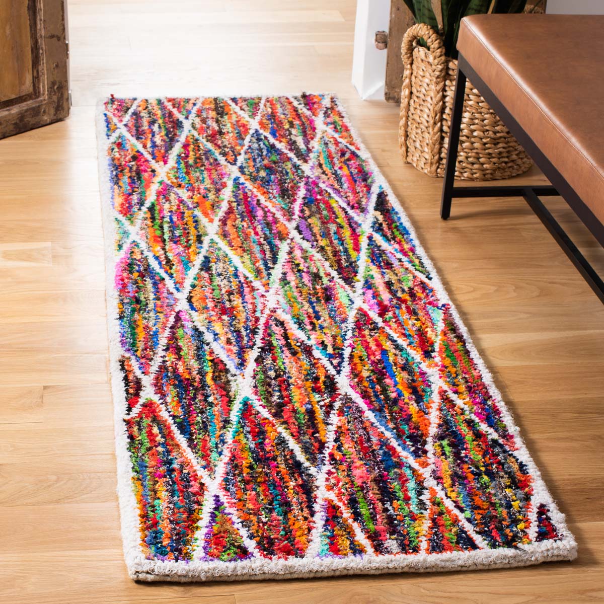 Safavieh Nantucket 313 Rug, NAN313 - Multi