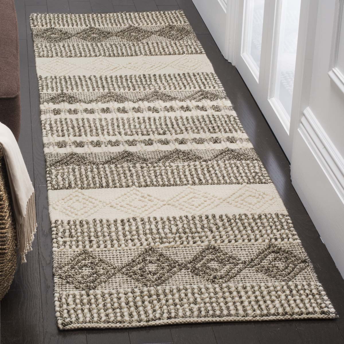 Safavieh Natura 102 Rug, NAT102 - Grey / Ivory