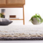 Safavieh Natura 223 Rug, NAT223 - LIGHT GREY / NATURAL