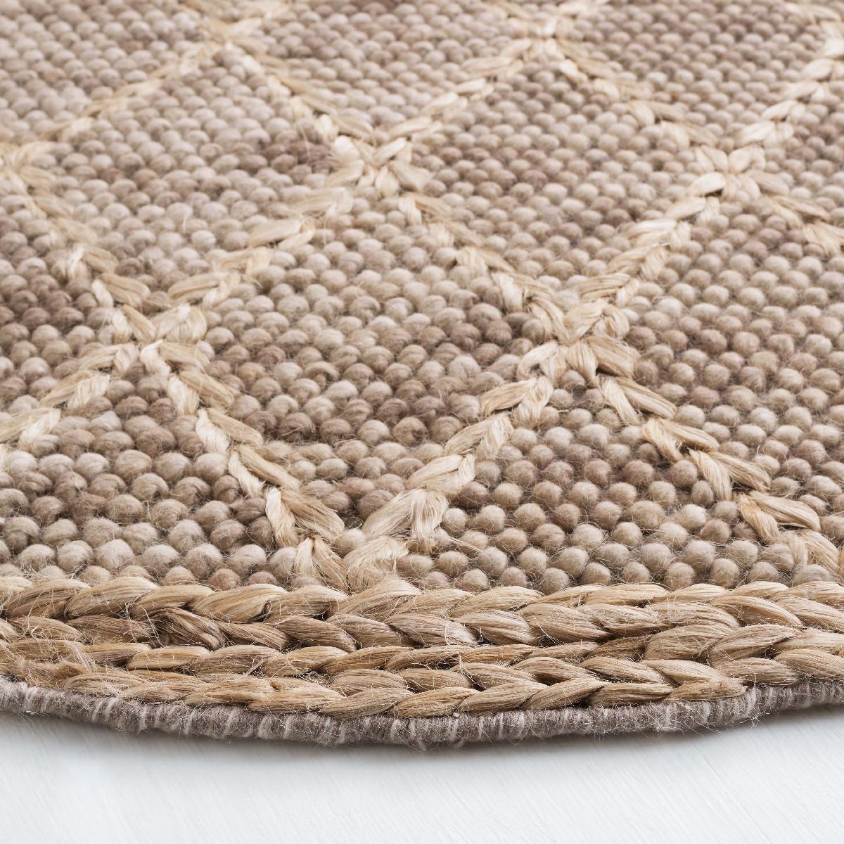 Safavieh Natura 223 Rug, NAT223 - BROWN / NATURAL