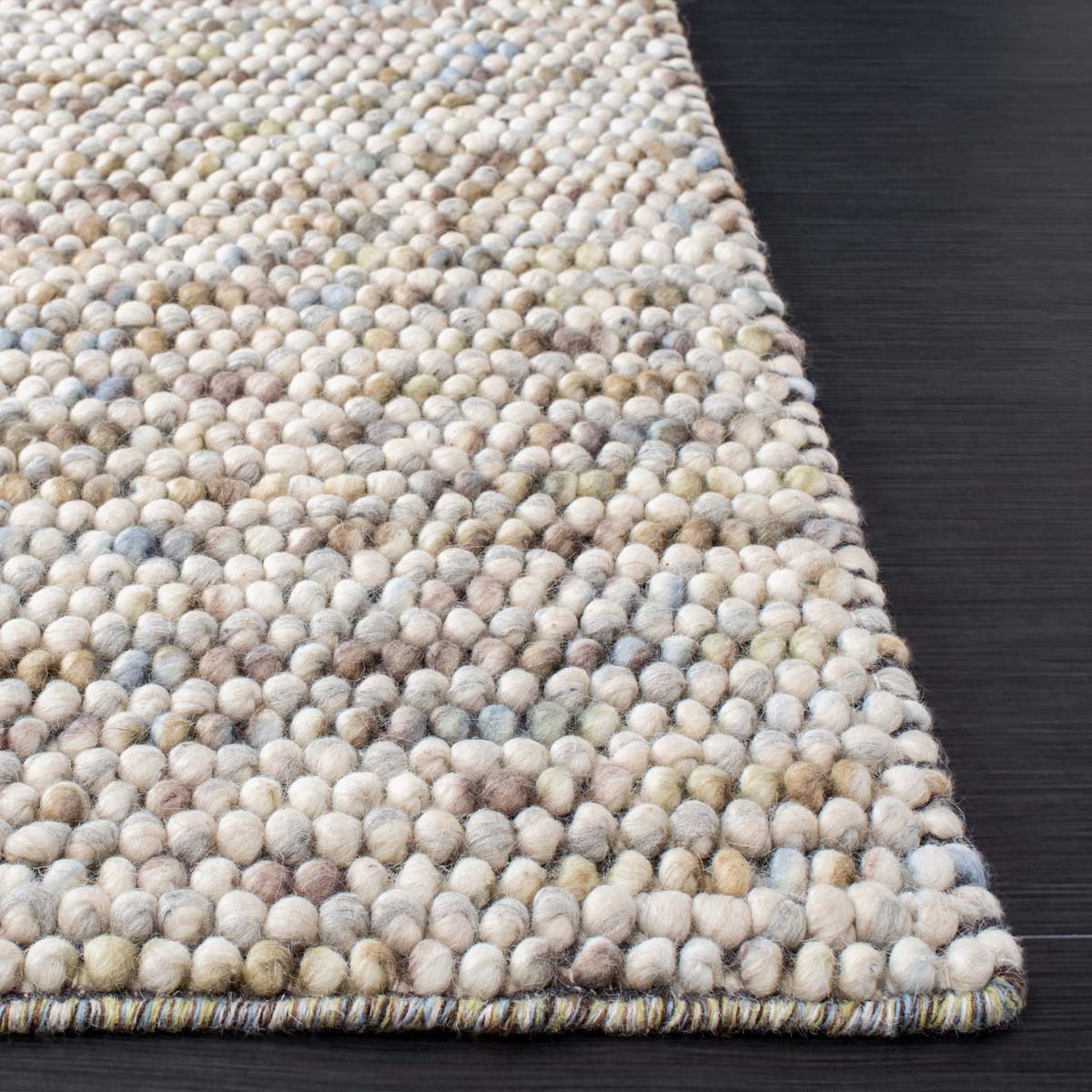 Safavieh Natura 620 Rug, NAT620 - Ivory / Multi